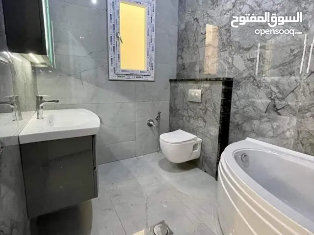 570 m2 More than 6 bedrooms Villa for Sale in Tripoli Fashloum
