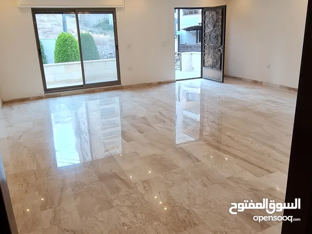 شقة أرضية للبيع في خلدا 197م مدخل مستقل تراس أمامي كراج خاص لم تسكن بسعر مميز
