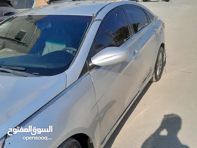 Used Hyundai Sonata in Dhofar