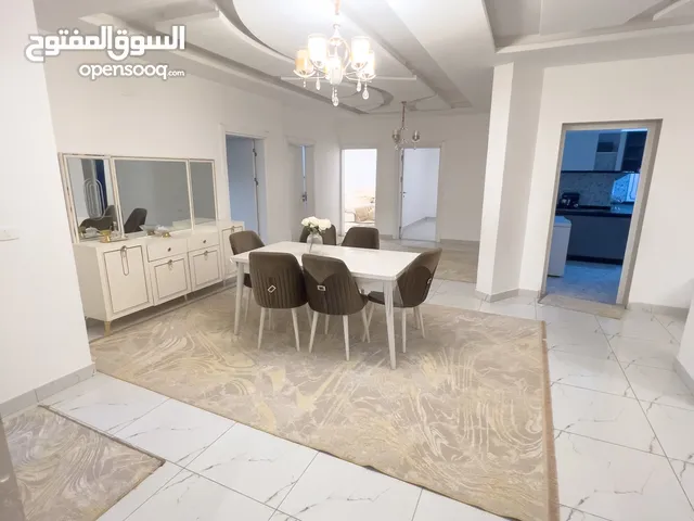 270m2 5 Bedrooms Villa for Sale in Tripoli Al-Hashan