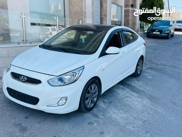 هيونداي اكسنت للبيع
