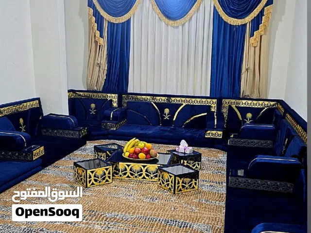 قعده عربيه فاخره بحاله الوكاله