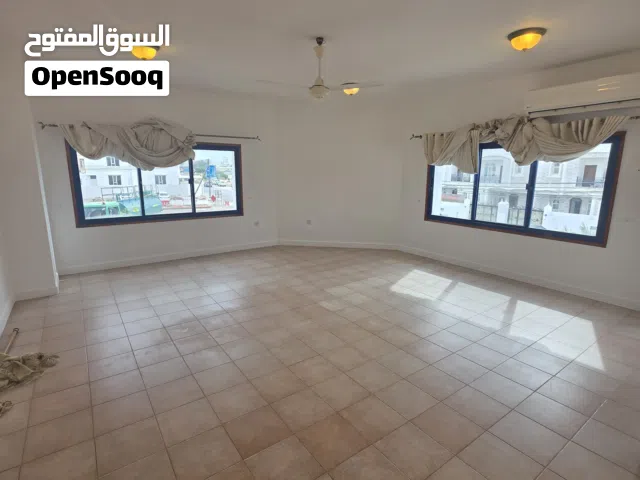متاح للايجار شقة (غرفة وصالة) شاملة الخدمات - العذيبة والخوير