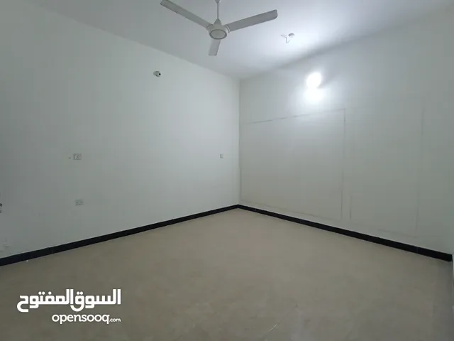 100 m2 2 Bedrooms Apartments for Rent in Basra Other