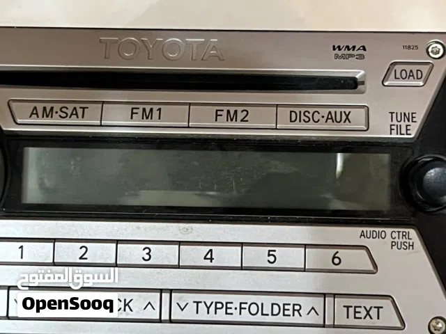 مسجل C.D اصلي متاع الدار لتويوتا FJ استعمال نظيف