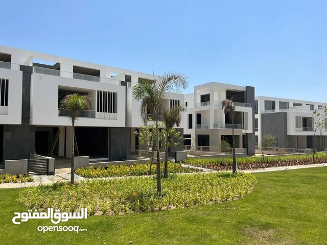 316 m2 3 Bedrooms Villa for Sale in Giza Sheikh Zayed