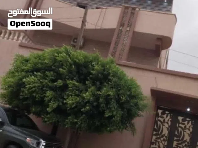 4 m2 3 Bedrooms Townhouse for Sale in Tripoli Janzour