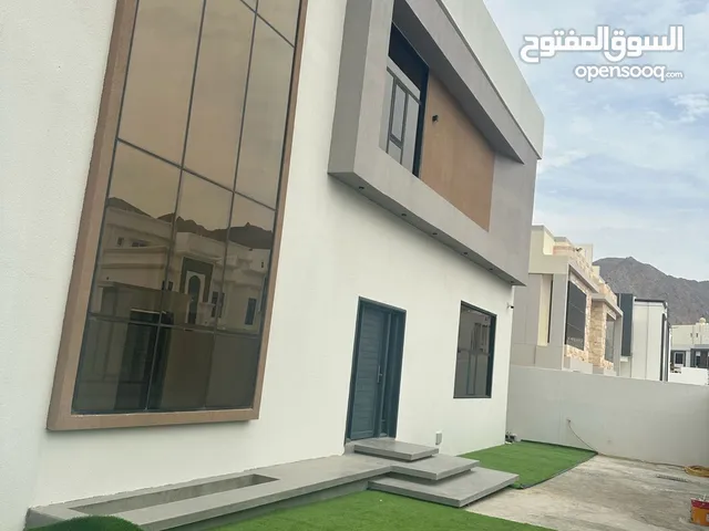 512m2 4 Bedrooms Townhouse for Sale in Muscat Ghala