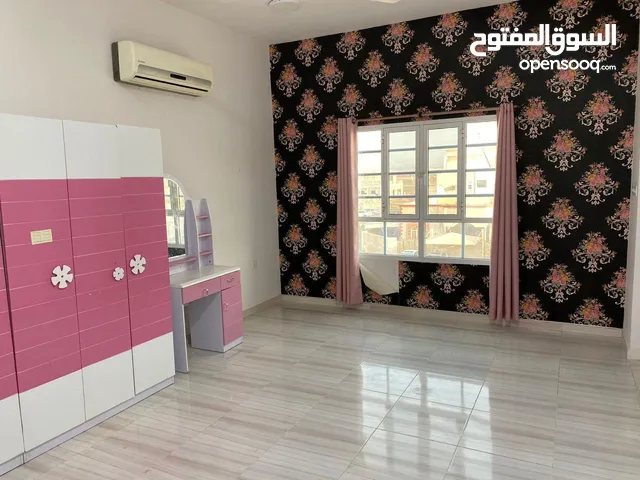 135 m2 3 Bedrooms Apartments for Sale in Muscat Al Maabilah