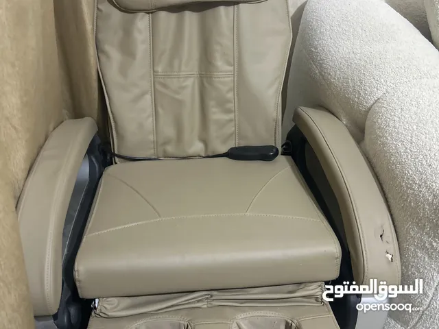 قطع غرف جلوس للبيع بسعر رمزي