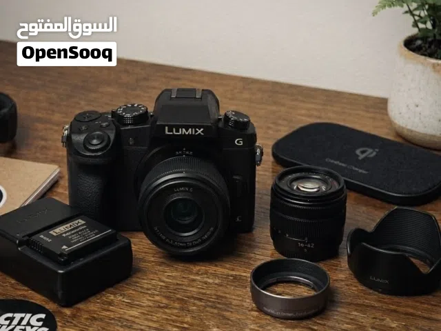 للبيع Panasonic Lumix G7 مع عدسة 25mm f/1.7 وعدسة Kit بحالة ممتازة