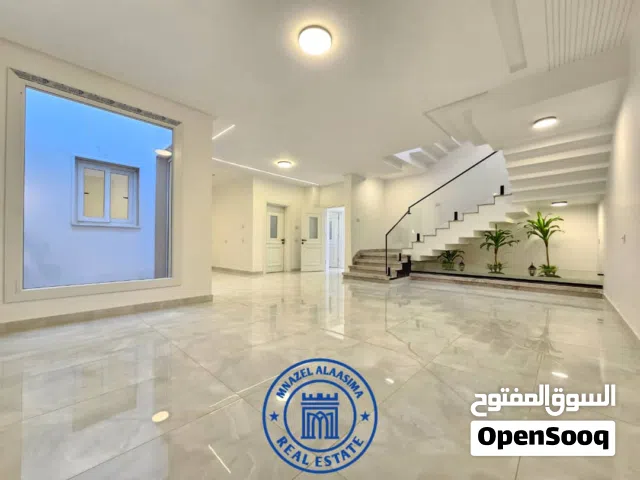 كود العرض [ 351 ] فيـلا طابقيـن و ملحق ٬ الســراج / مقـسـم متفـرع من شـارع البغـدادي