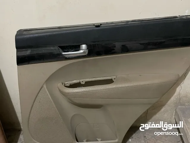 قطع غيار ديكور باب يمين حق جيب كيا سورينتو 2014 كامل المواصفات