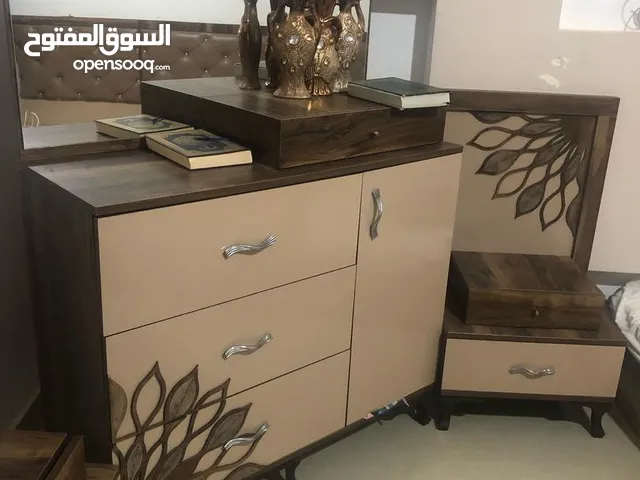 دار نوم اطفال تلات اسرا واتنين كمادينو وزيانه ودولاب سحاب استعمال نضيف