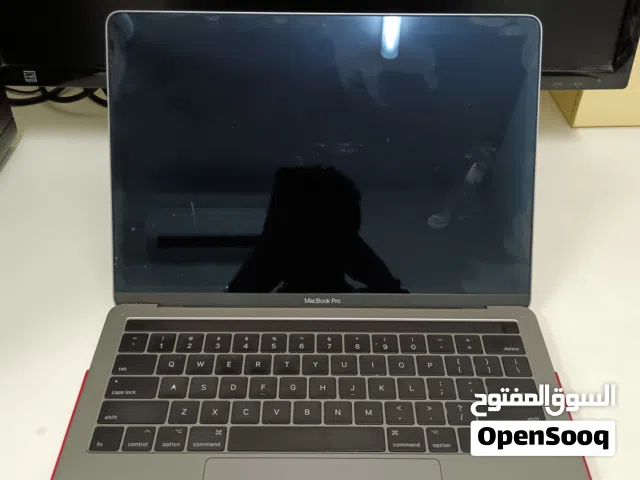MacBook Pro 13-inch 2017  i7  16GB RAM  256GB SSD