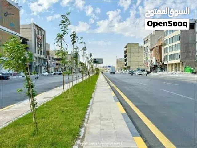 بناية مميزة ركن للايجار في منطقة الطويسة