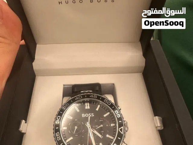 ساعه BOOS جديدا مش مستعملة ابدا وبسعر مفيش منه بكل لي ساعه زي هيك ولا خبش