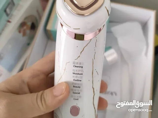 جهاز جديد تمامًا لشد الوجه وتجديد البشرة - توصيل سريع إلى باب منزلك خلال أسبوع