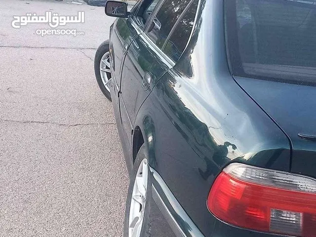 BMW 5 Series 528 in Benghazi