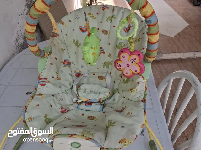 كوت او كرسي او هزاز بحالة الجديد نوع أمريكي