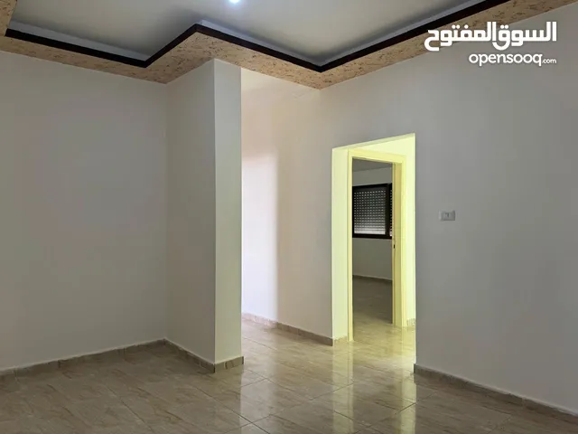 شقه للبيع ابو علندا دوار البنزين طابق اول عماره مكونه من 4 شقق فقط من المالك مباشره