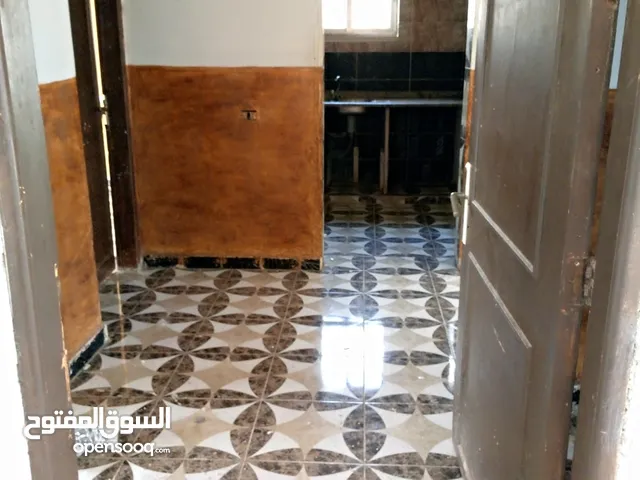 300 m2 More than 6 bedrooms Townhouse for Sale in Irbid Bait Ras