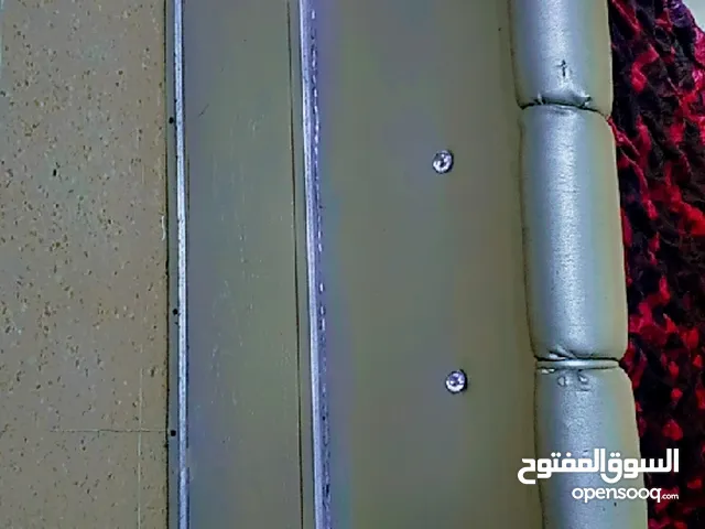تخت جلد للبيع