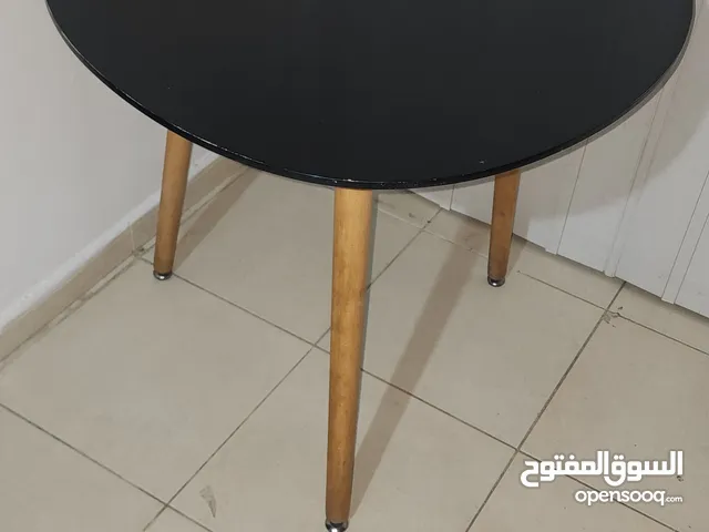 طاولة طعام
