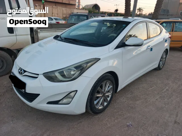 2015 هيونداي النترا Limited