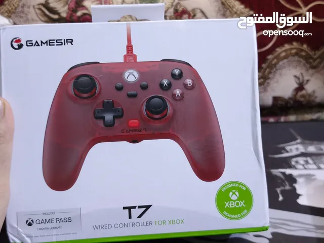 متحمس للعب؟ جبنالكم يد التحكم الجديدة GameSir T7 Wired Controller for Xbox باللون الأحمر الرهيب