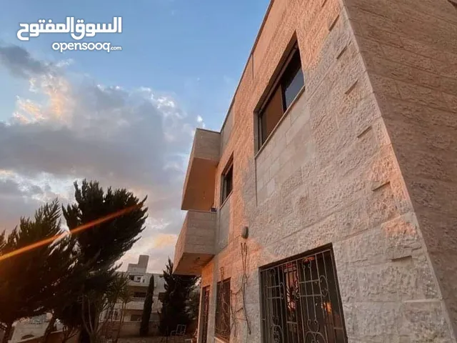 180 m2 3 Bedrooms Apartments for Rent in Salt Al Balqa'