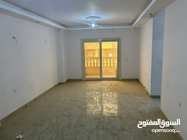 175 m2 3 Bedrooms Apartments for Sale in Giza Hadayek al-Ahram