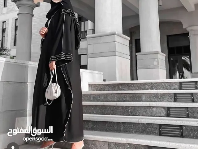 عبايه باللون الكحلي الطول 54