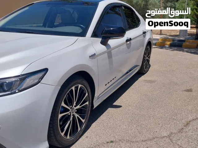 2019 Toyota Camry GLE