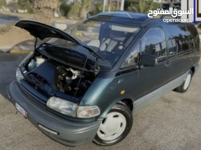 Used Toyota Previa in Mubarak Al-Kabeer