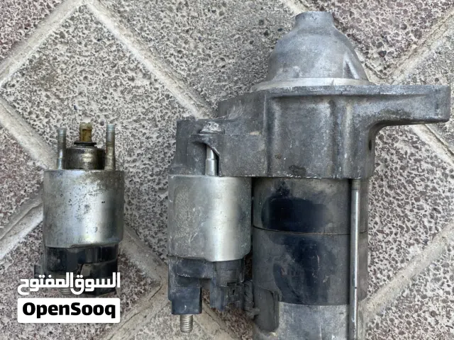 موتور بادئ الحركة لتشغيل السيارة (دينامو السلف)