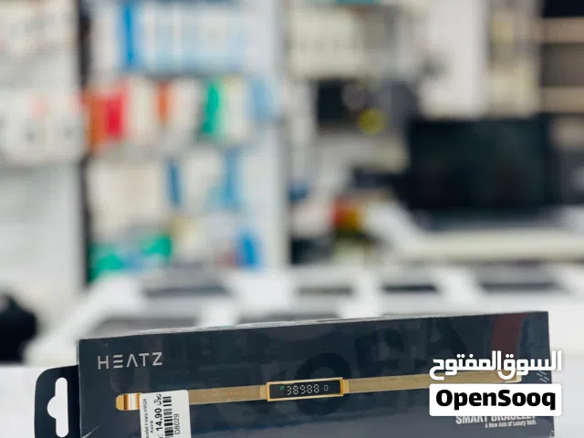 Brand New Heatz Smart Bracelet in Oman  2 Straps  1 Year Warranty