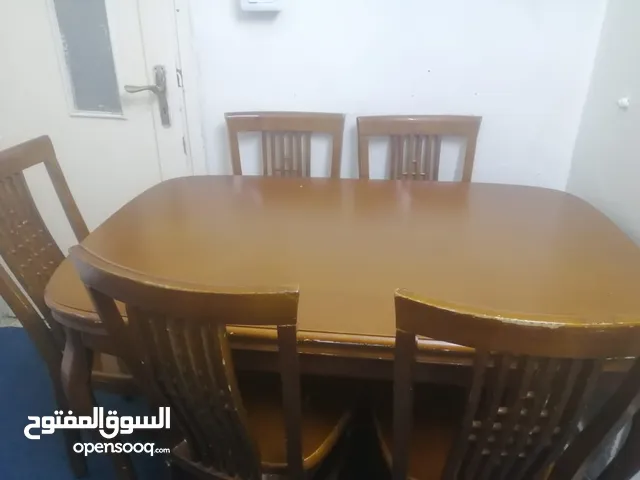 طاولة سفرة مستعملة للبيع
