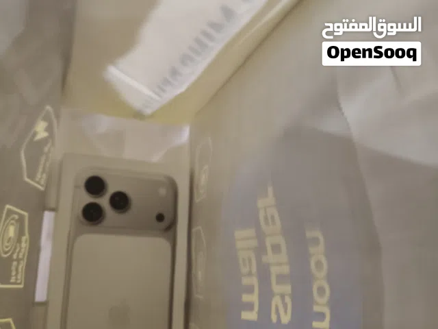 iphone 17 pro max 256g silver  new