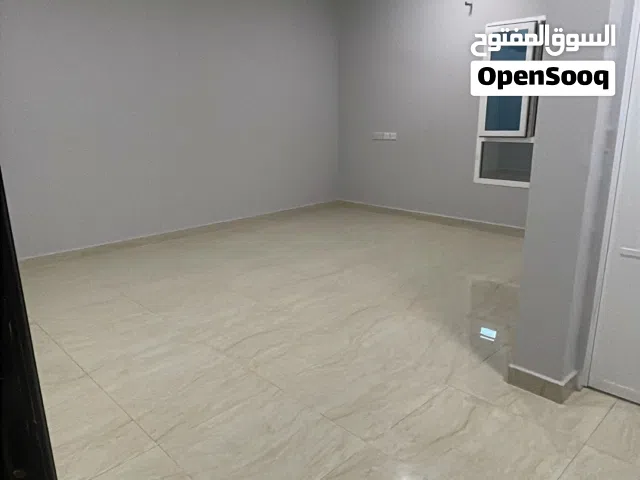 غرفة كبيرة للايجار مدخل مستقل