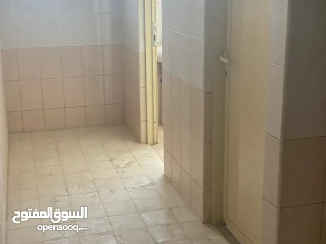 سكن عمال للايجار من المالك مباشر علي دفعات موقع مميز جدا داخل الجرف الصناعيه