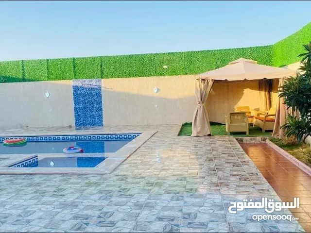 2 Bedrooms Chalet for Rent in Tripoli Al-Baesh