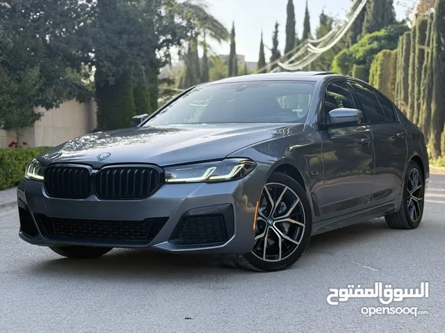 2022 BMW 530e M Sport Black Edition اصلي ... فحص كامل 7 جيد