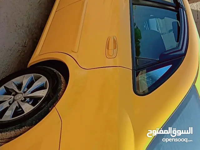 اوبترا مديل 2011 نضيفه
