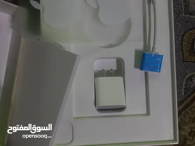 Apple iPad 128 GB in Amman