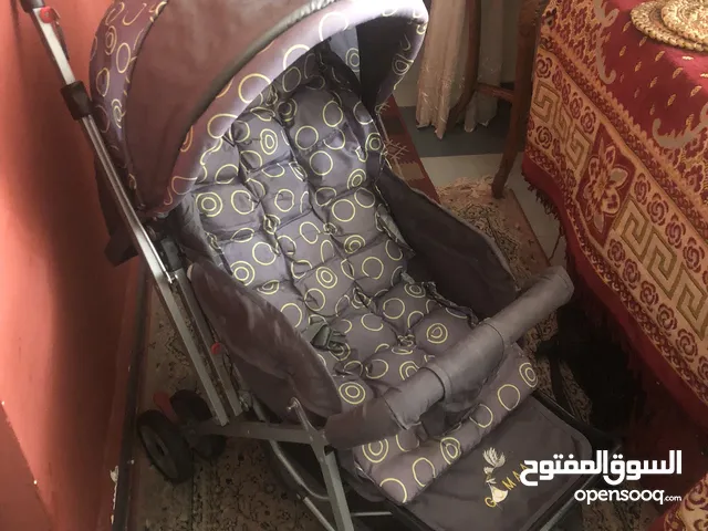 عربية أطفال للبيع