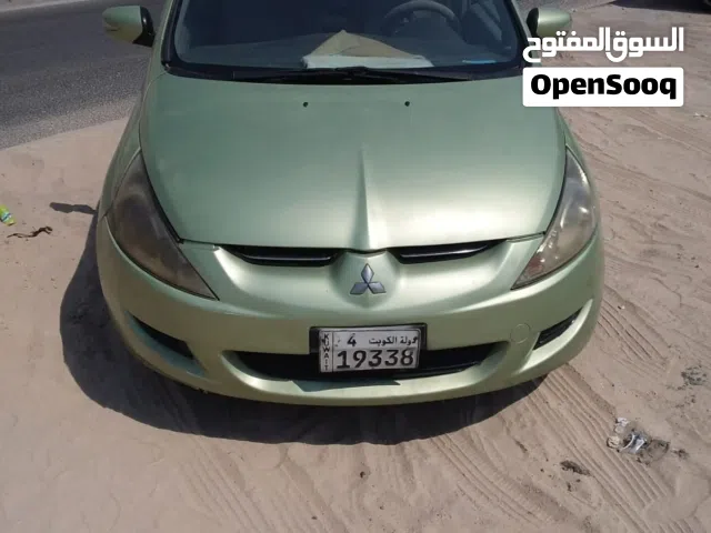 2025 ميتسوبيشي جرانديز