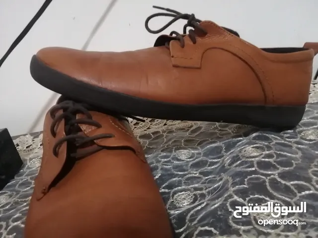 43 Casual Shoes in Amman