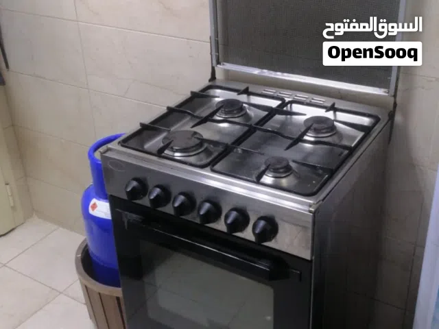 شبه جديد أثاث نظيفه