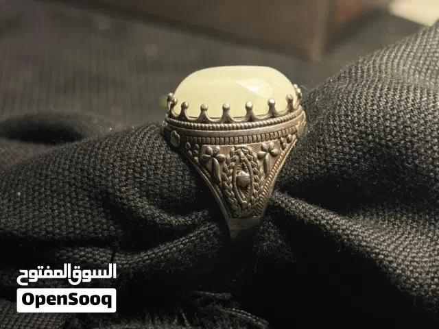 للييع خاتم مميز